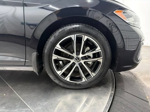 Used 2022 Volkswagen Jetta Sport FWD image 9