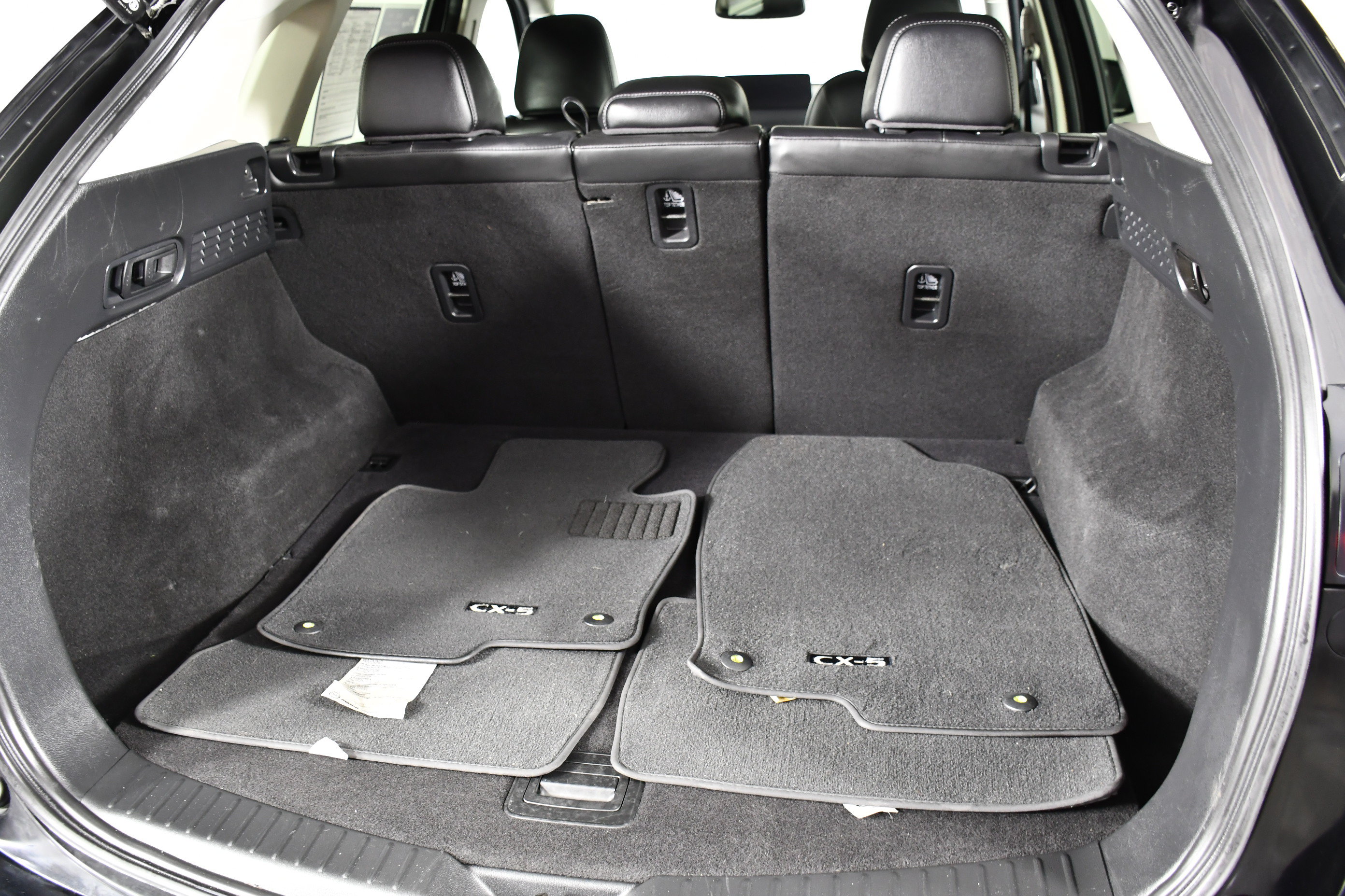Used 2025 MAZDA CX-5 AWD 2.5 S w/ Preferred Package image 48