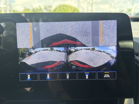 Used 2023 Chevrolet Corvette Z06 RWD image 19