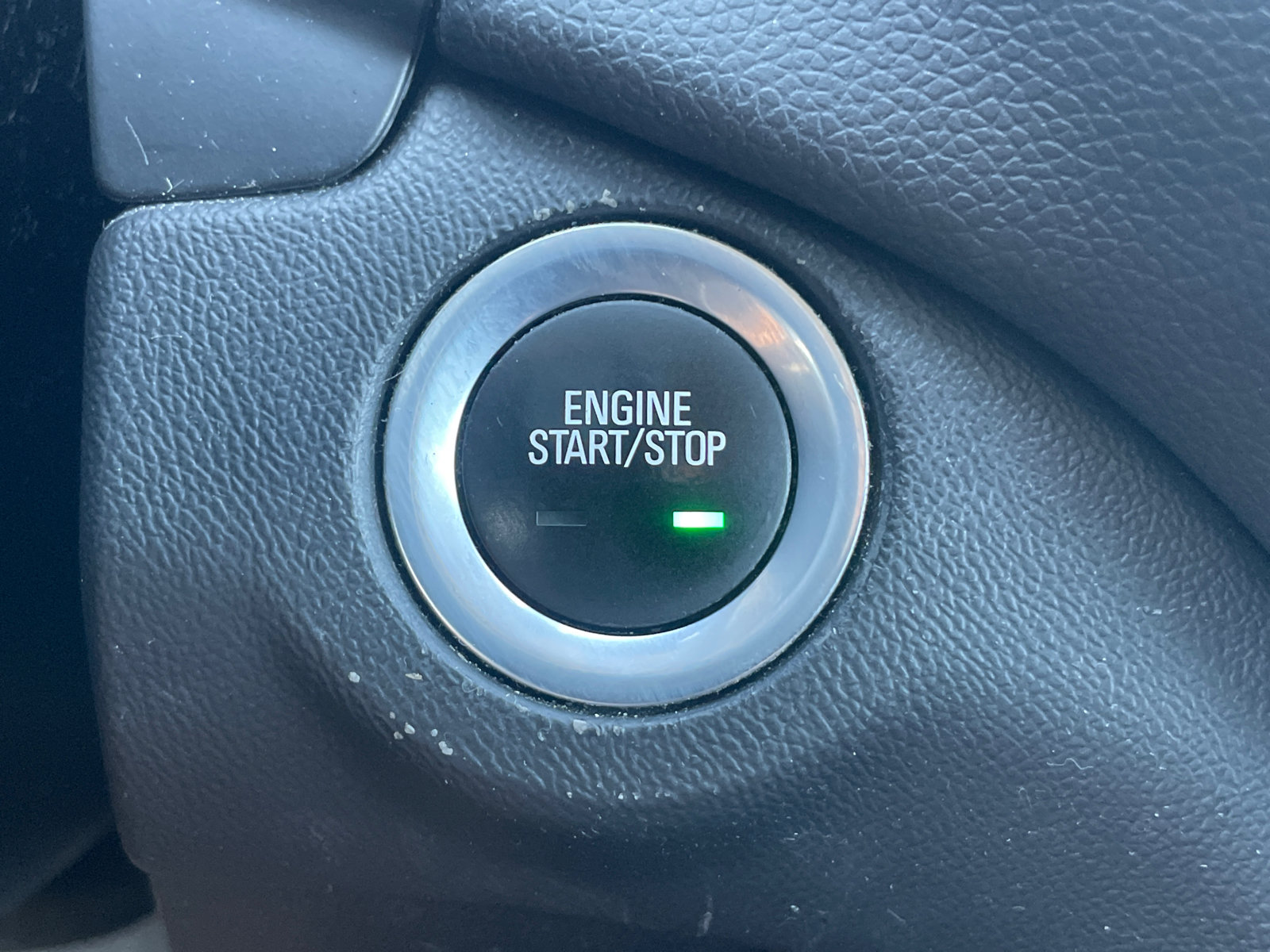 Used 2019 Chevrolet Equinox LT AWD/4WD image 17