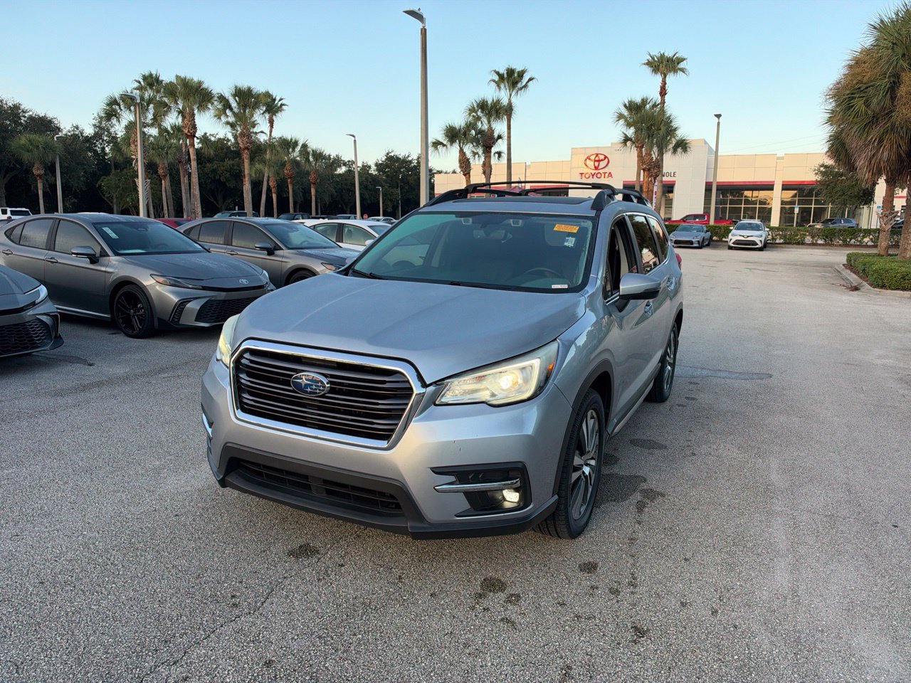 Used 2019 Subaru Ascent Limited w/ Popular Package #2A AWD/4WD image 1