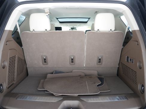 Used 2024 GMC Yukon Denali w/ Max Trailering Package image 6