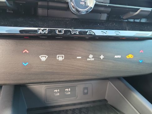 New 2025 Nissan Murano SV image 24