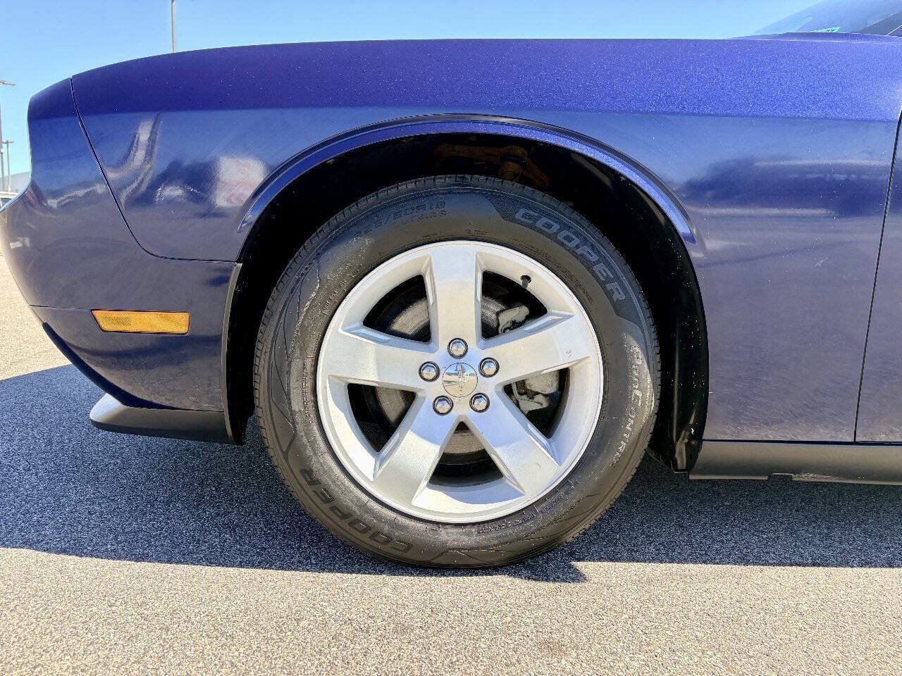 Used 2014 Dodge Challenger SXT Plus RWD image 28