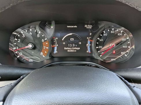 Used 2025 Jeep Compass Limited AWD/4WD image 30