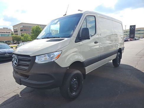 New 2025 Mercedes-Benz Sprinter 2500 image 5