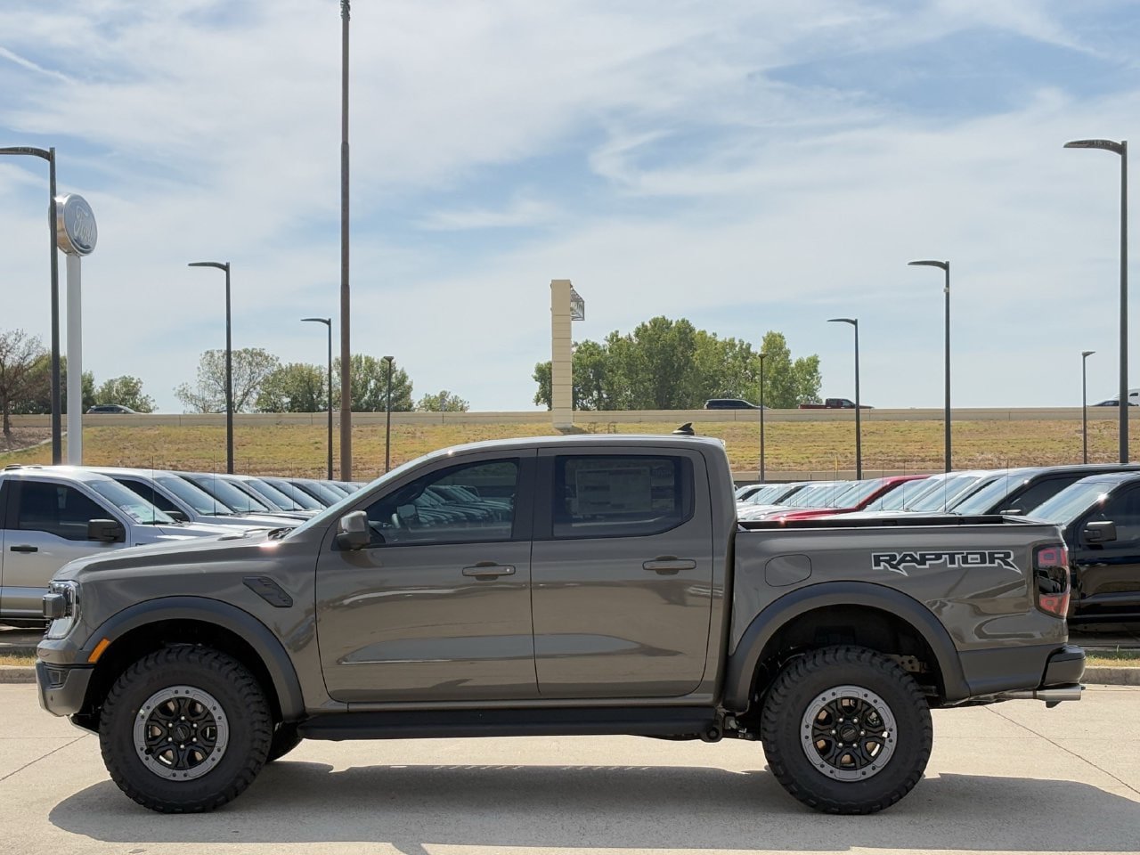 New 2026 Ford Ranger Raptor AWD/4WD image 3