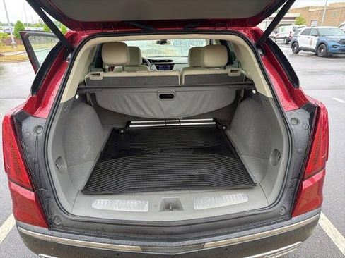 Used 2021 Cadillac XT5 Premium Luxury FWD image 22