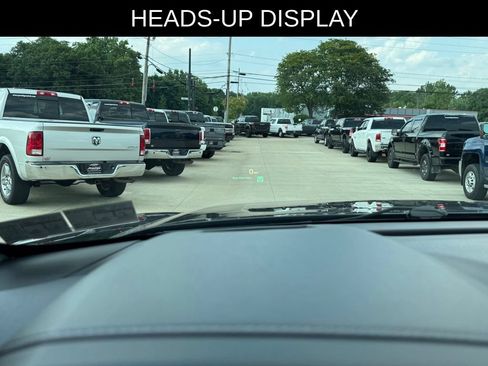 Used 2017 GMC Yukon Denali w/ Open Road Package AWD/4WD image 11