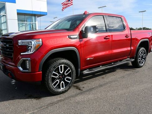 Certified 2021 GMC Sierra 1500 AT4 w/ AT4 Preferred Package image 2