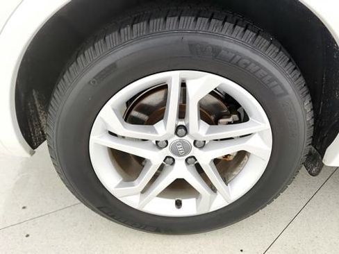 Used 2018 Audi Q5 2.0T Premium Plus w/ Premium Plus Package AWD/4WD image 78