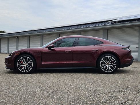 Certified 2021 Porsche Taycan 4S image 3