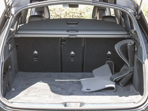Certified 2026 Mercedes-Benz GLC 300 4MATIC image 26