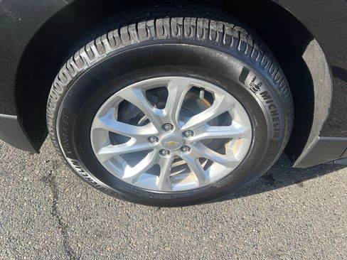 Used 2020 Chevrolet Equinox LT image 9