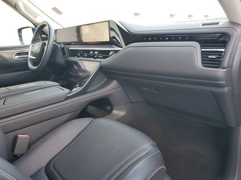 Used 2025 INFINITI QX80 Pure image 21