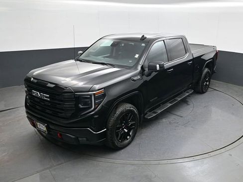 Used 2024 GMC Sierra 1500 Elevation w/ Elevation Premium Package image 13