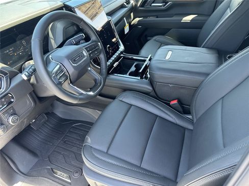 New 2026 GMC Yukon XL Denali RWD image 10