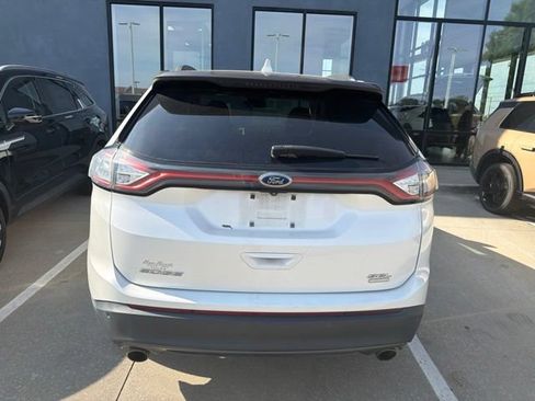 Used 2018 Ford Edge SEL w/ Equipment Group 201A FWD image 5