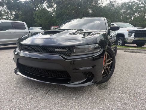 Used 2023 Dodge Charger GT w/ Technology Group RWD image 3