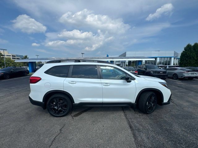 Used 2024 Subaru Ascent Onyx Edition w/ Popular Package Onyx AWD/4WD image 8