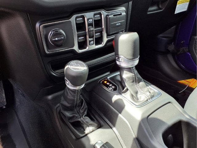 New 2026 Jeep Gladiator Sport AWD/4WD image 22