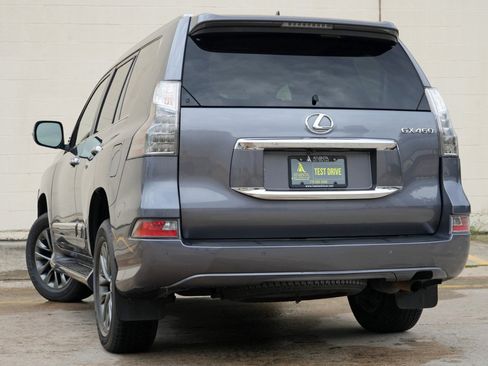 Used 2015 Lexus GX 460 Luxury AWD/4WD image 4