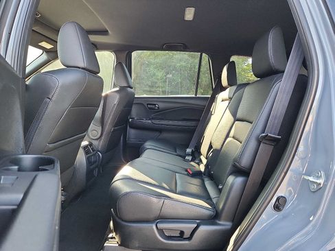 Certified 2023 Honda Passport EX-L image 10
