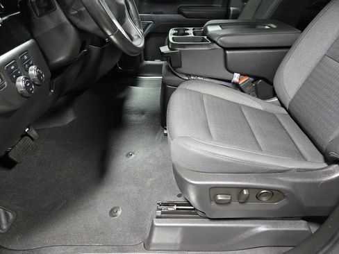 Used 2023 Chevrolet Silverado 1500 LT AWD/4WD image 10