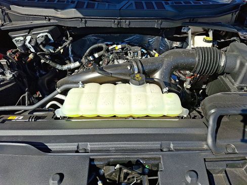 Used 2025 Ford F150 XLT w/ Equipment Group 302A MID image 28