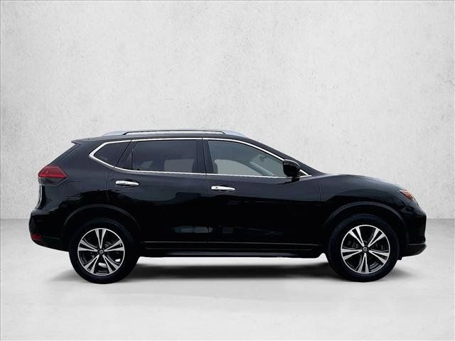 Used 2019 Nissan Rogue SV w/ Sun & Sound Touring Package AWD/4WD image 5
