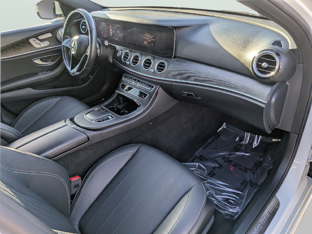 Used 2022 Mercedes-Benz E 350 Sedan w/ Exterior Lighting Package image 10