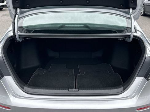 Certified 2025 Honda Accord SE image 16