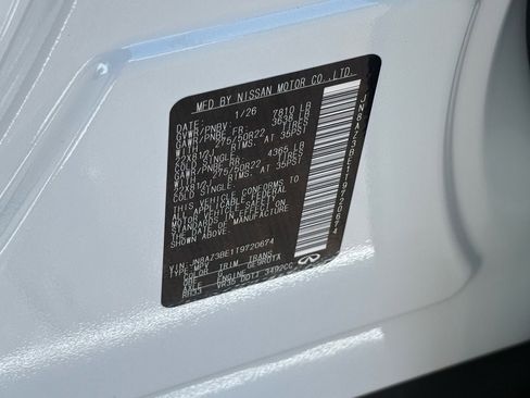 New 2026 INFINITI QX80 Luxe image 31