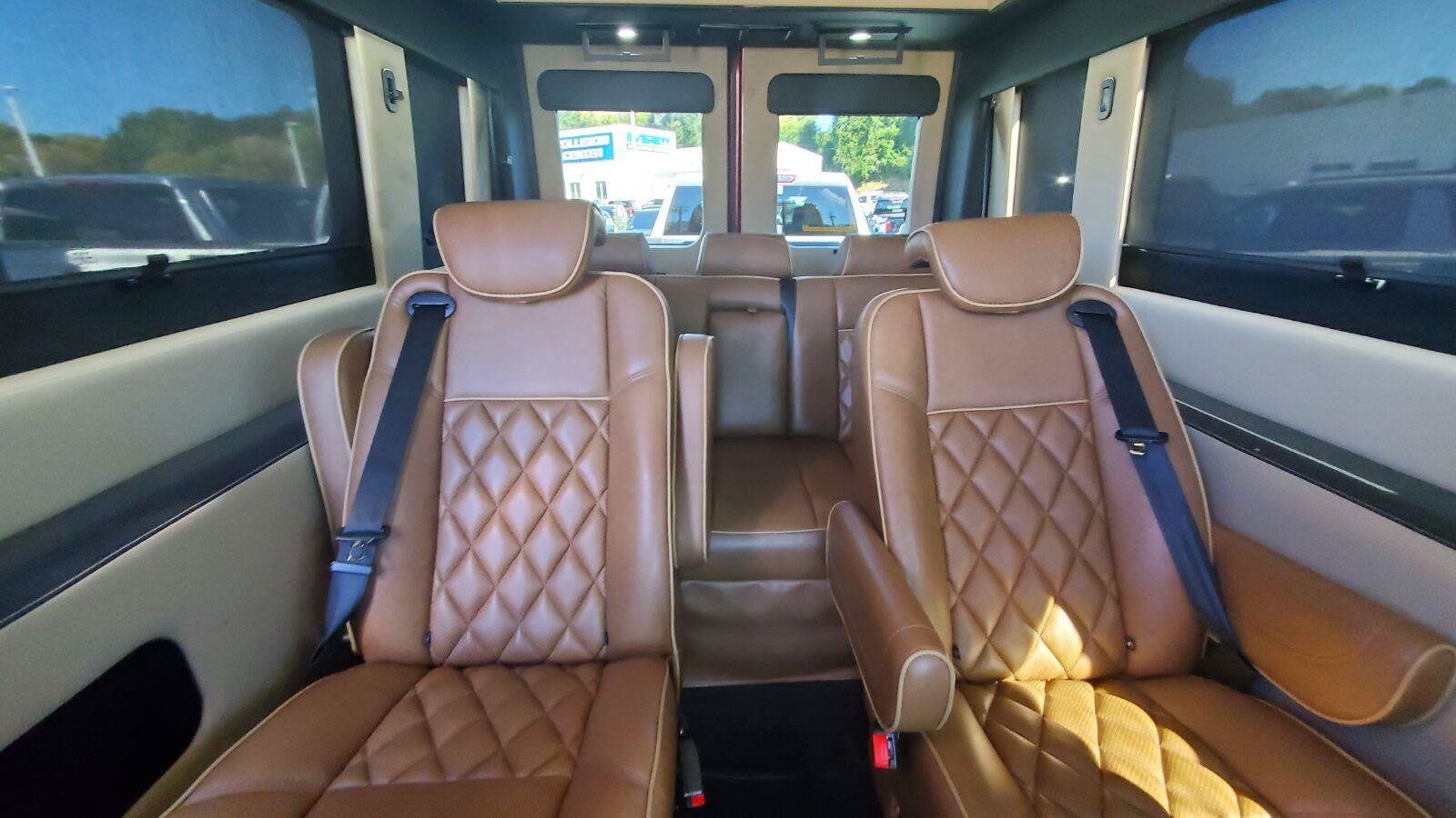 Used 2023 RAM ProMaster 2500 w/ Premium Convenience Group (B) FWD image 6