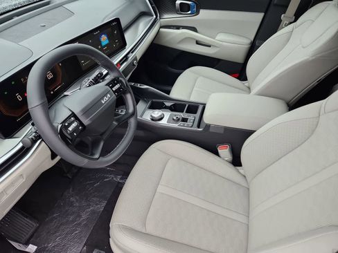 New 2026 Kia Sorento EX AWD/4WD image 2