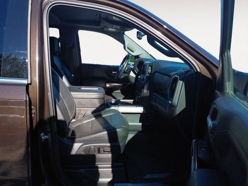 Used 2019 Chevrolet Silverado 1500 LTZ w/ LTZ Plus Package AWD/4WD image 15