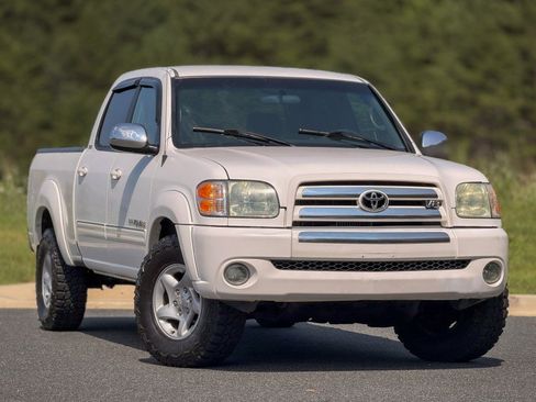 Used 2004 Toyota Tundra SR5 w/ TRD Off-Road Pkg AWD/4WD image 1