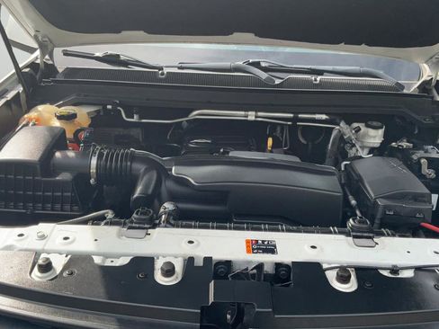Used 2020 Chevrolet Colorado LT w/ Safety Package RWD image 23