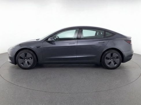 Used 2025 Tesla Model 3 Performance AWD/4WD image 4