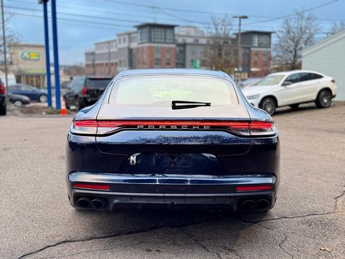 Used 2022 Porsche Panamera 4 Platinum Edition w/ Assistance Package image 5