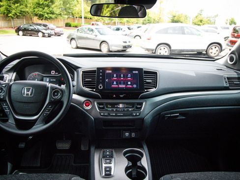 Certified 2023 Honda Ridgeline Sport image 27