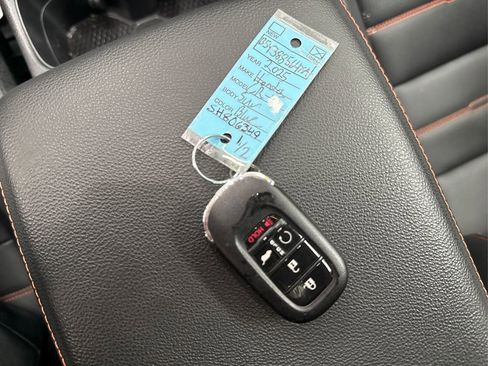 Used 2025 Honda CR-V Sport Touring image 42
