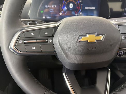 New 2026 Chevrolet Equinox LT w/ Safety and Technology Package FWD image 24