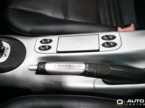 Used 2004 Porsche 911 Turbo image 31