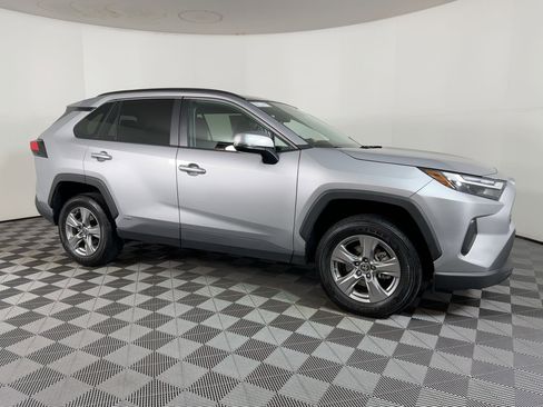 Used 2024 Toyota RAV4 LE image 6