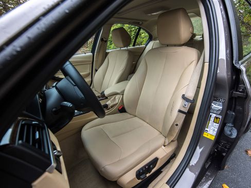 Used 2015 BMW 328i Sedan image 10