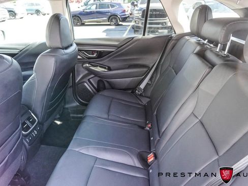 Used 2025 Subaru Outback Touring XT AWD/4WD image 44