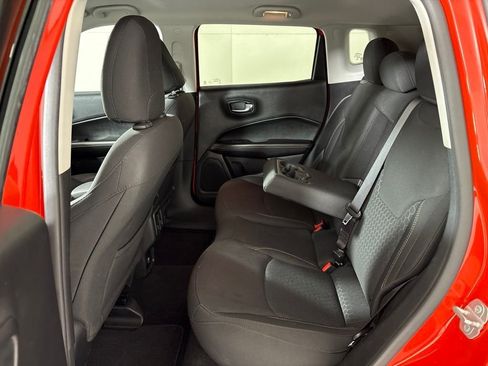 Used 2020 Jeep Compass Sport AWD/4WD image 21