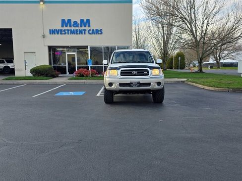 Used 2001 Toyota Sequoia SR5 image 57