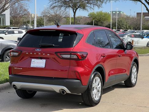 Used 2025 Ford Escape Active image 4